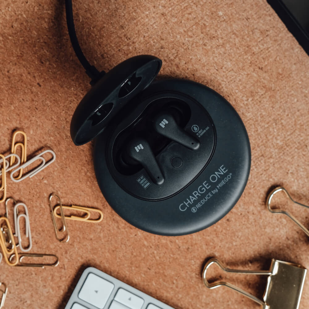 MiiBUDS PLAY II Trådlösa Earbuds + Trådlös Laddare