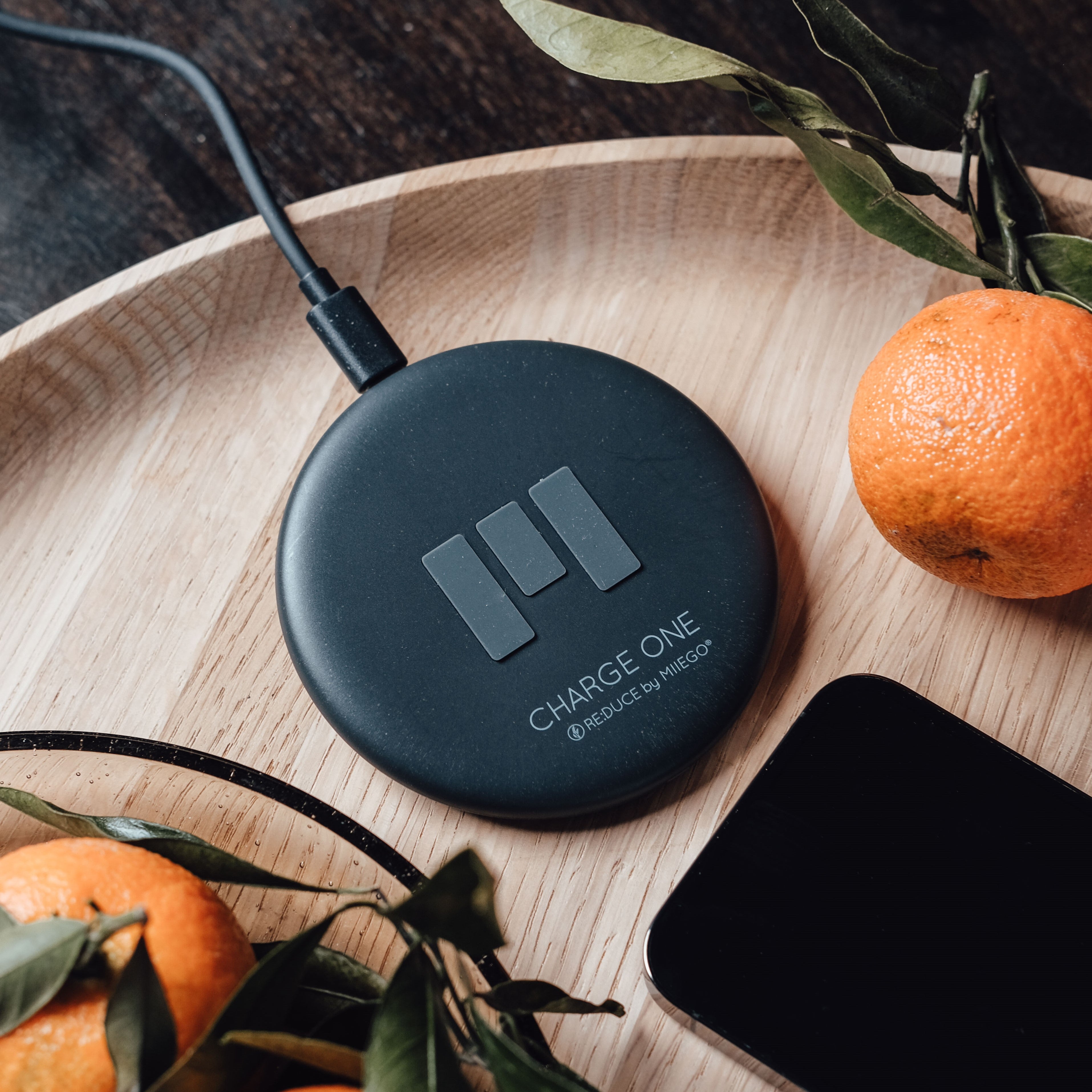 CHARGE ONE RE:DUCE - Trådlös laddare