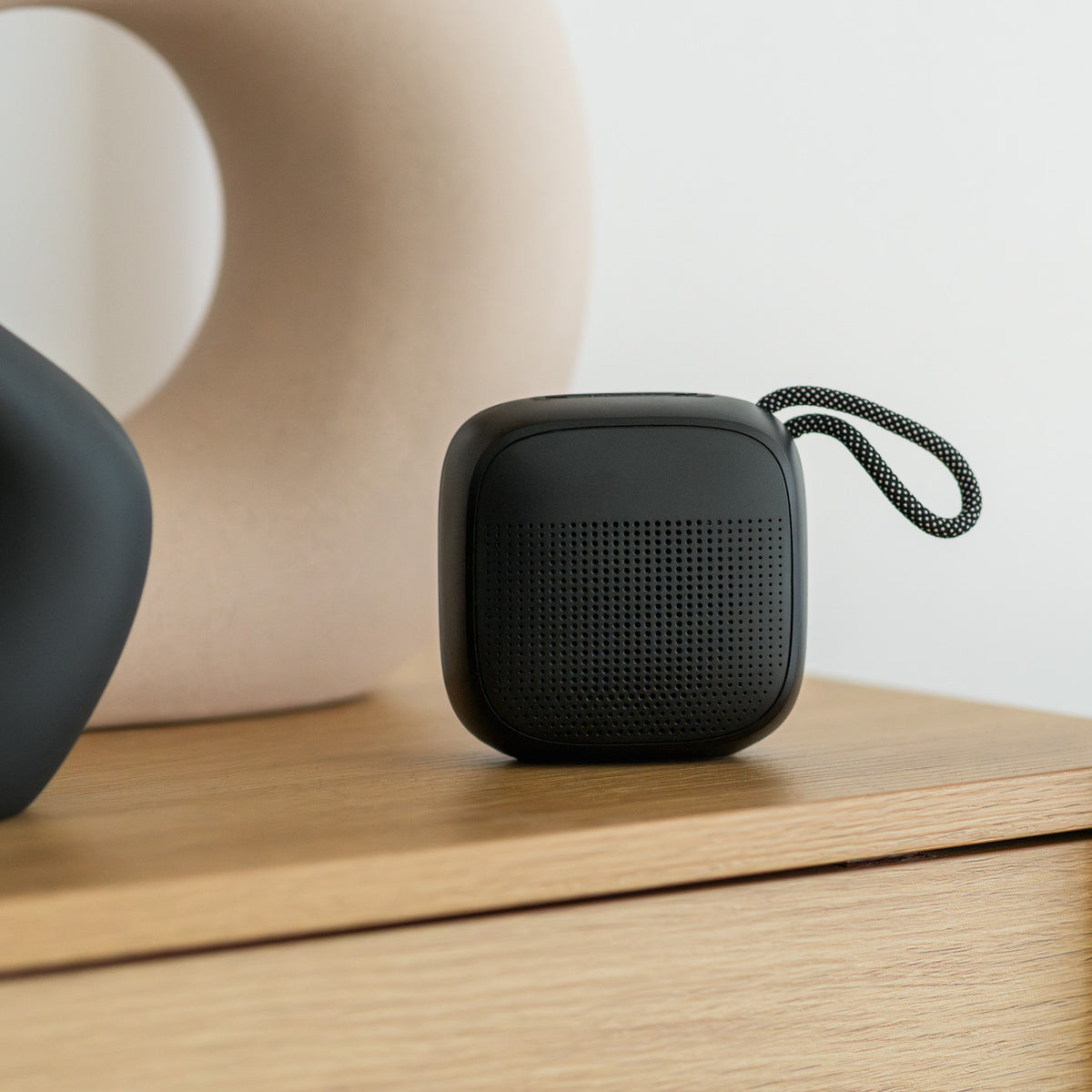 BLUETOOTH OCH FLEXIBLA ANSLUTNINGSMÖJLIGHETER